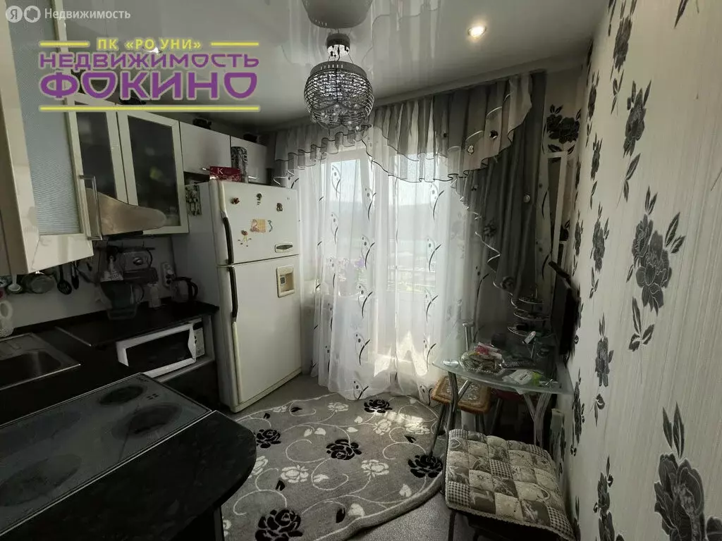 2-комнатная квартира: Фокино, улица Карла Маркса, 57 (48.3 м) - Фото 1
