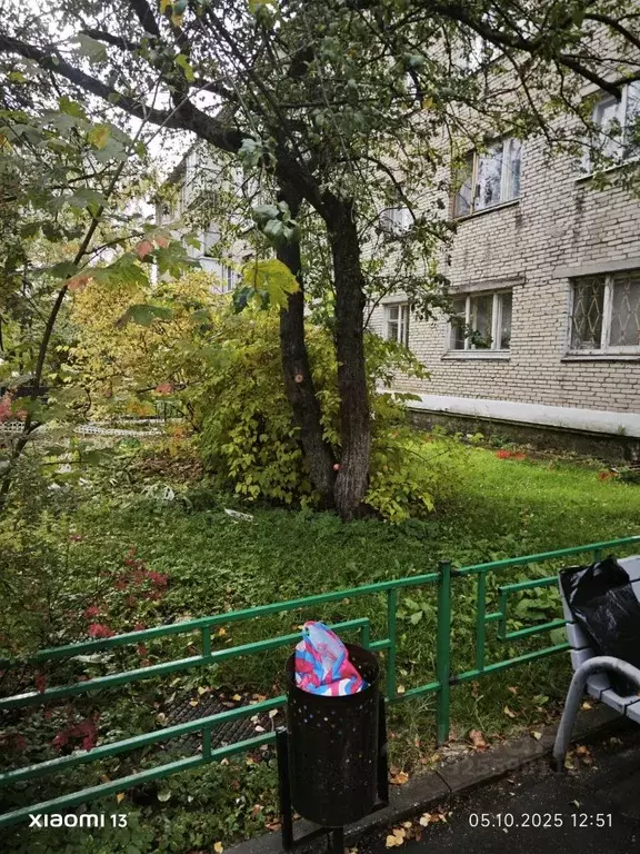 2-к кв. Московская область, Красногорск Светлая ул., 3 (42.1 м) - Фото 2