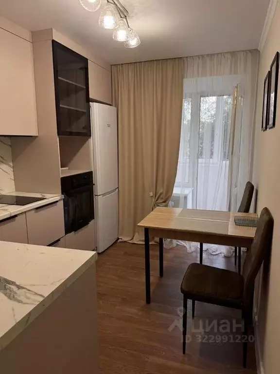 2-к кв. Тюменская область, Тюмень Профсоюзная ул., 17 (48.0 м) - Фото 1