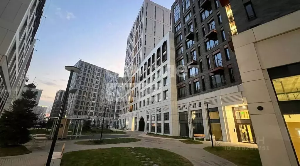 2-к кв. Москва ул. Петра Кончаловского, 7к4 (76.1 м) - Фото 0
