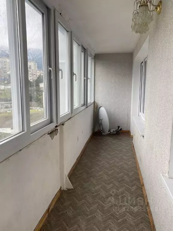 3-к кв. Крым, Ялта ул. Ленинградская, 5 (80.0 м) - Фото 1