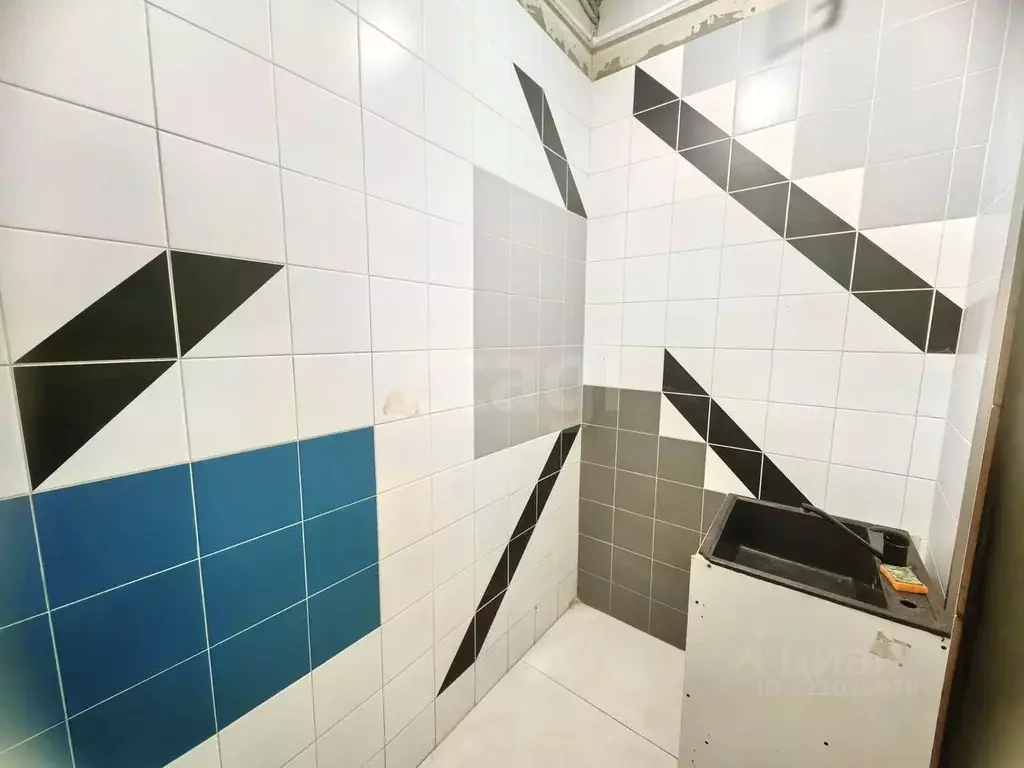 Офис в Краснодарский край, Новороссийск ул. Видова, 151 (211 м) - Фото 2