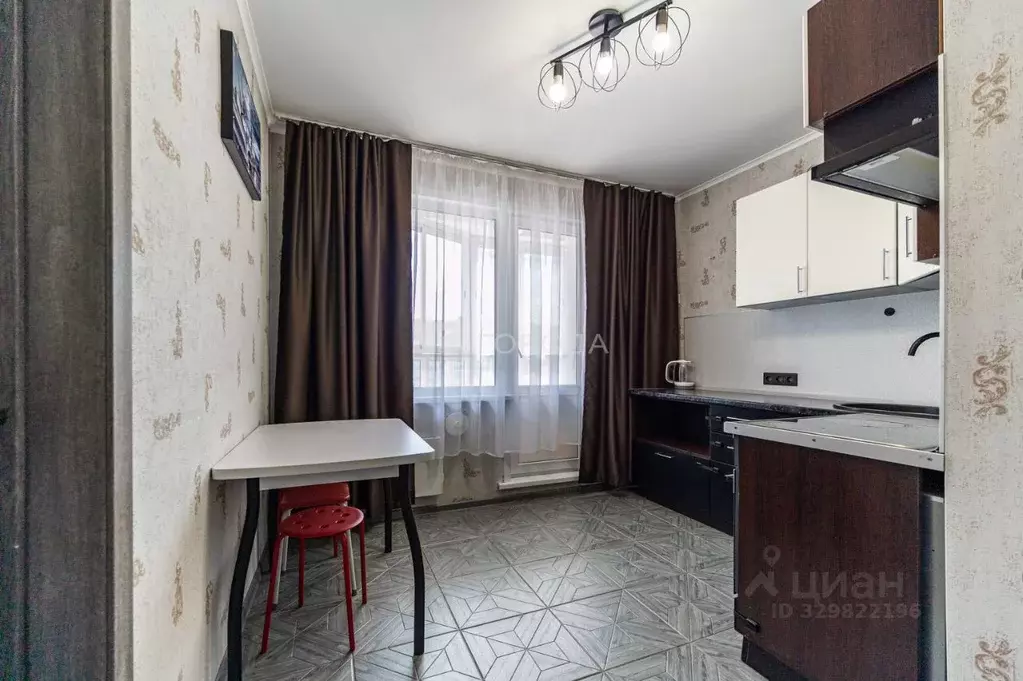 2-к кв. Алтайский край, Барнаул Взлетная ул., 97 (36.0 м) - Фото 2