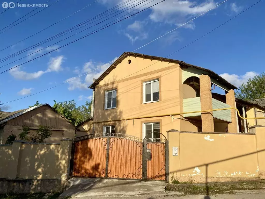 Дом в село Прохладное, Студенческая улица, 26 (155 м) - Фото 0