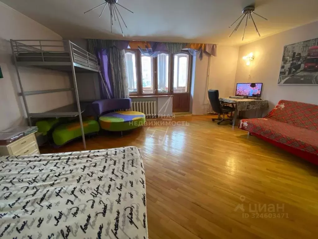 3-к кв. Татарстан, Казань ул. Сафиуллина, 26 (150.0 м) - Фото 2