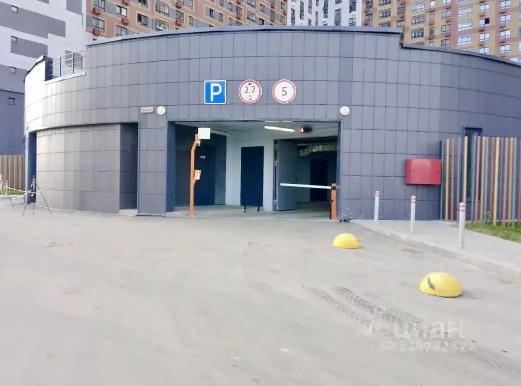 Гараж в Московская область, Ленинский городской округ, пос. Битца ... - Фото 2