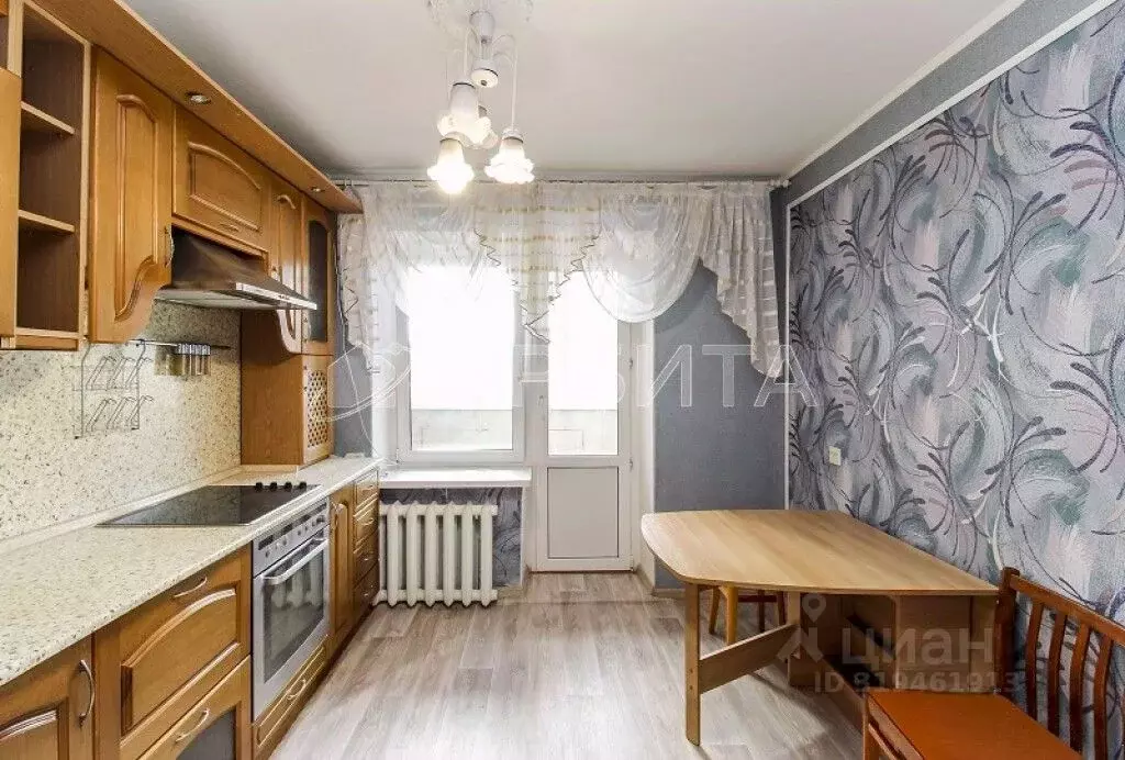 4-к кв. Тюменская область, Тюмень ул. Щербакова, 114 (86.2 м) - Фото 0