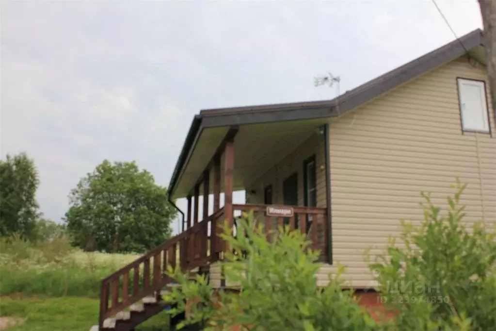 Дом в Карелия, Питкярантский муниципальный округ, д. Сумериа 37 (50 м) - Фото 1