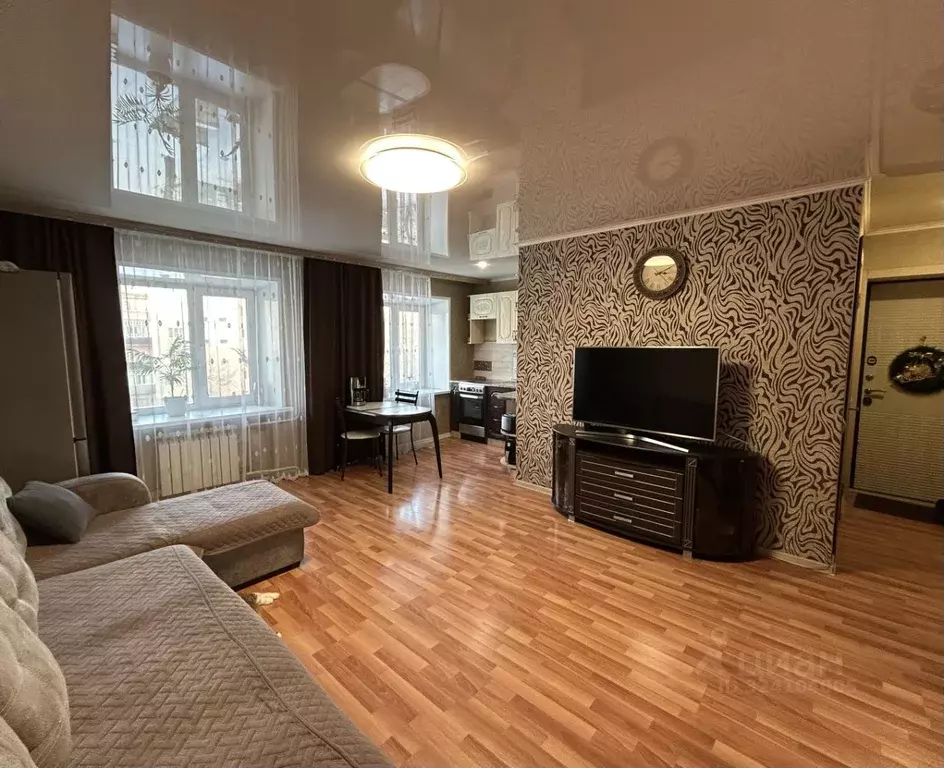 3-к кв. Хакасия, Абакан ул. Пушкина, 58 (58.4 м) - Фото 2