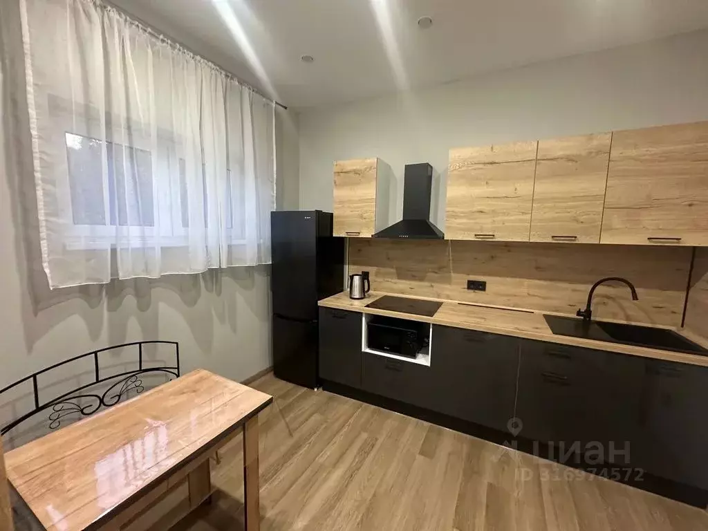 Дом в Краснодарский край, Сочи городской округ, Красная Поляна пгт ул. ... - Фото 1