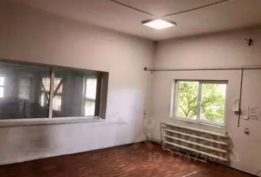 Производственное помещение в Ленинградская область, Гатчина ул. 120-й ... - Фото 2