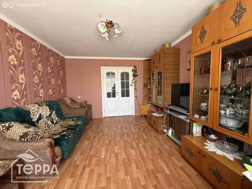 2-комнатная квартира: Раздольное, Красноперекопское шоссе, 27 (51.4 м) - Фото 1