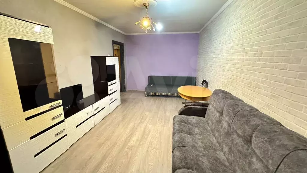 2-к. квартира, 58 м, 3/5 эт. - Фото 0
