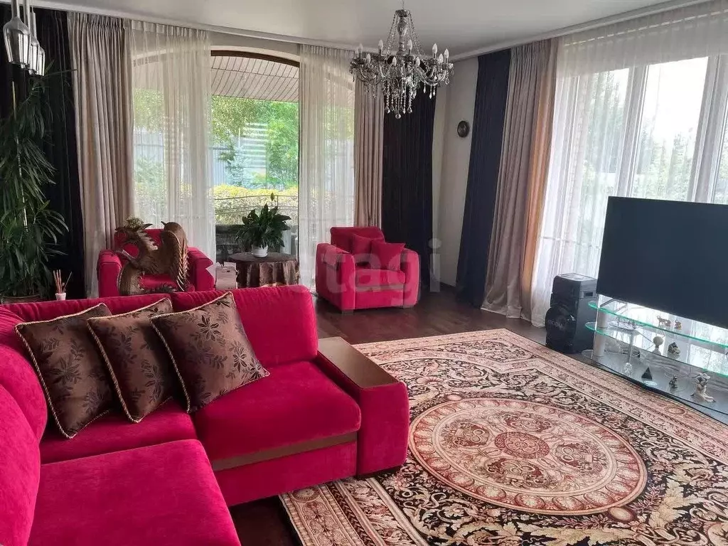 Дом в Приморский край, Владивосток Седанка мкр, ул. Глинки, 70 (224 м) - Фото 1