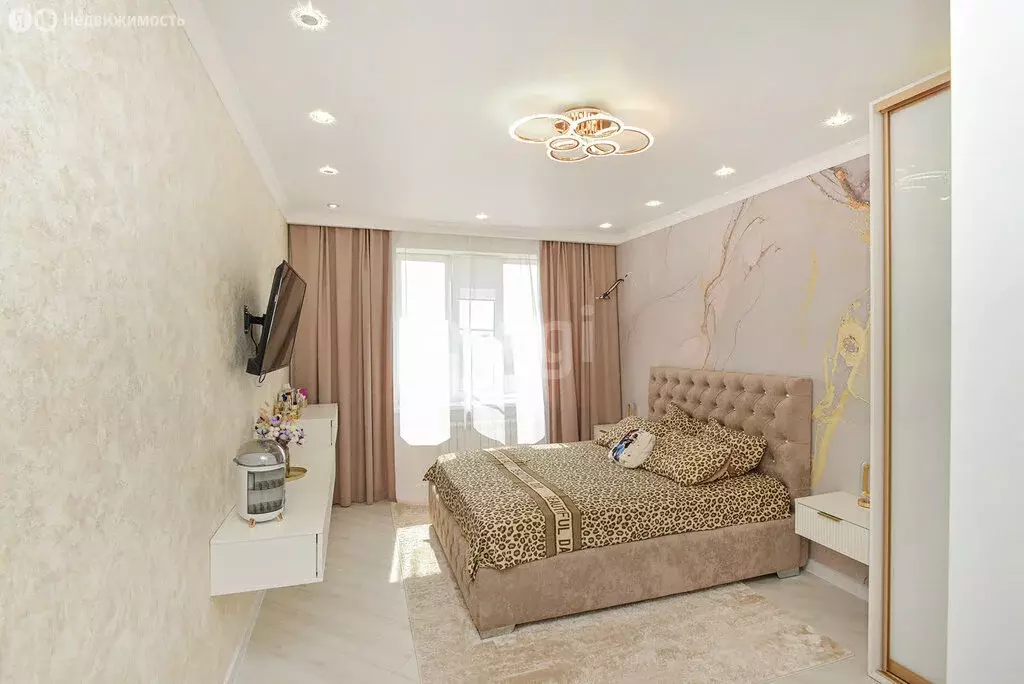 3-комнатная квартира: Воронеж, улица Миронова, 45А (86 м) - Фото 0