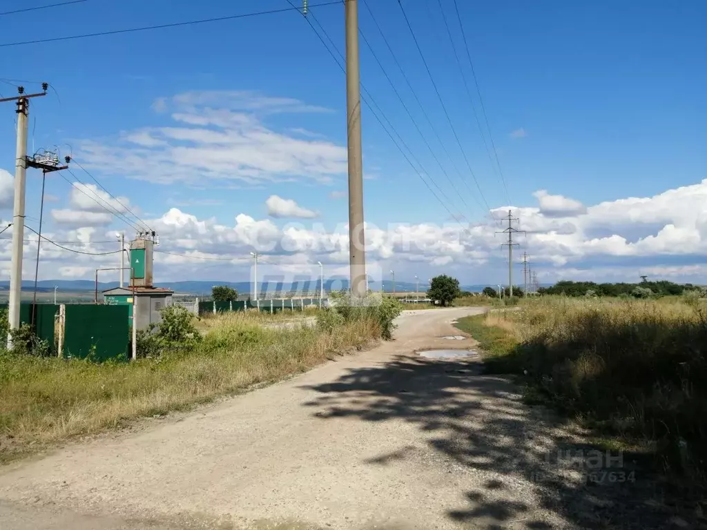 Участок в Краснодарский край, Новороссийск городской округ, ... - Фото 1
