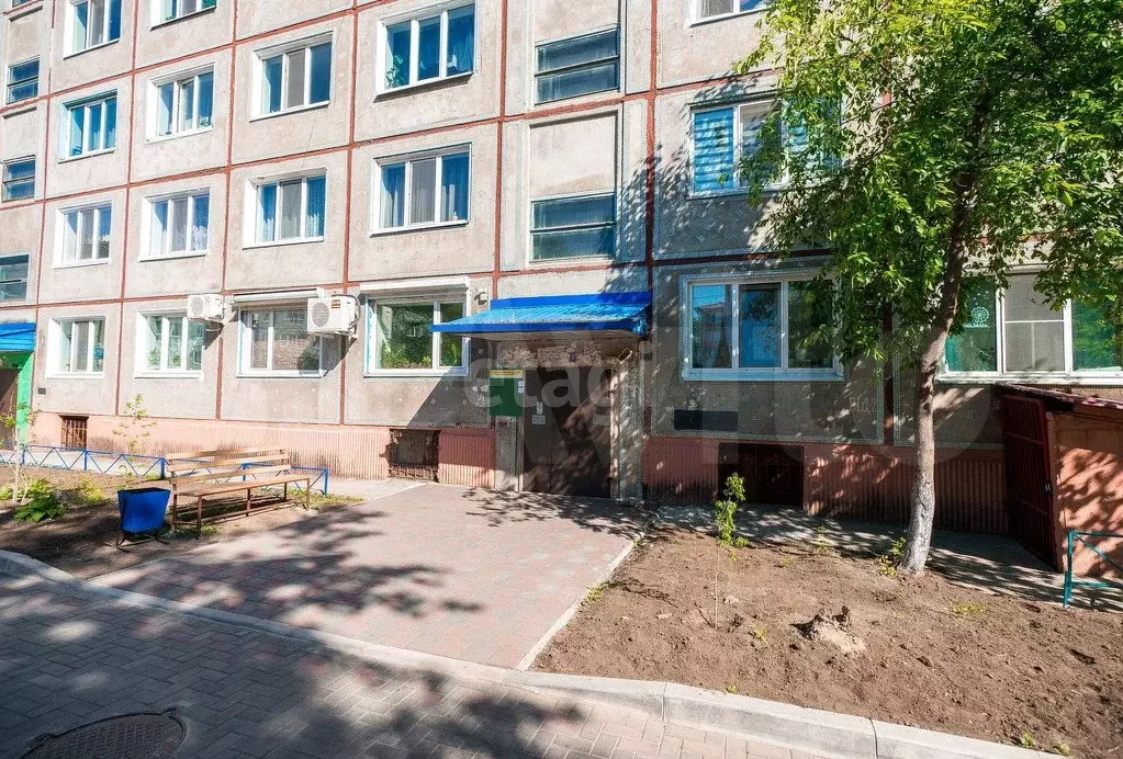 Комната 31 м в 1-к., 5/5 эт. - Фото 0