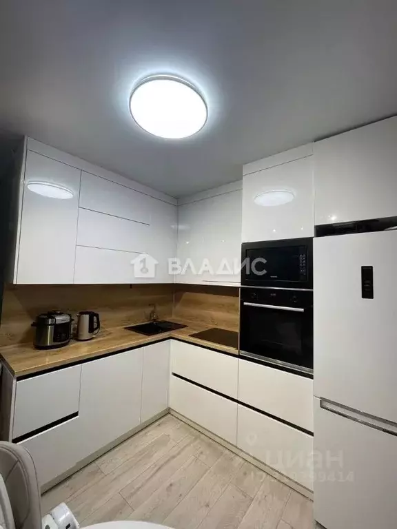 1-к кв. Бурятия, Улан-Удэ ул. Гагарина, 27к3 (46.8 м) - Фото 1