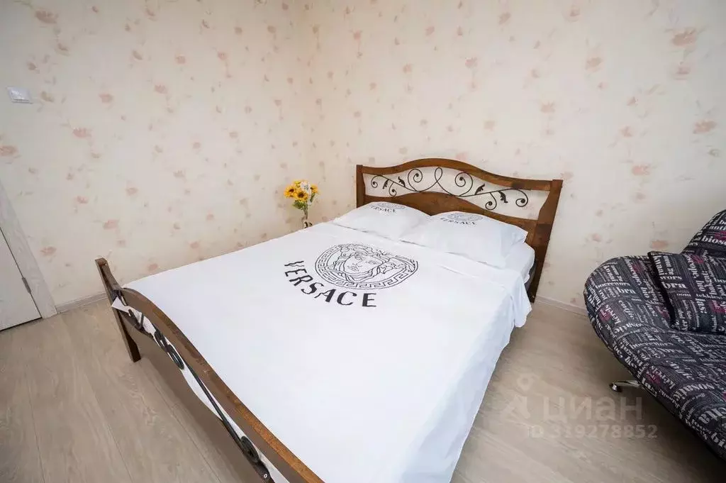 1-к кв. Челябинская область, Челябинск ул. Молодогвардейцев, 38а (54.0 ... - Фото 1