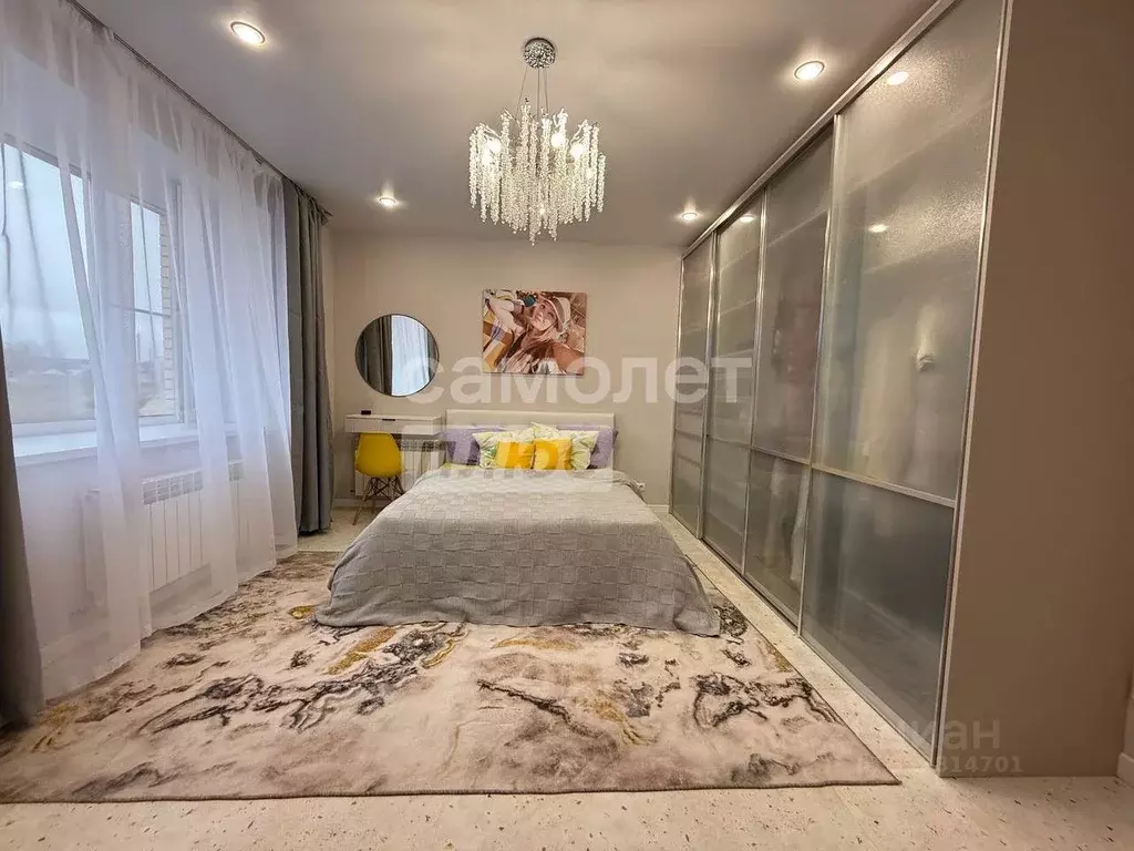 2-к кв. Марий Эл, Йошкар-Ола ул. Кирова, 25 (70.7 м) - Фото 1