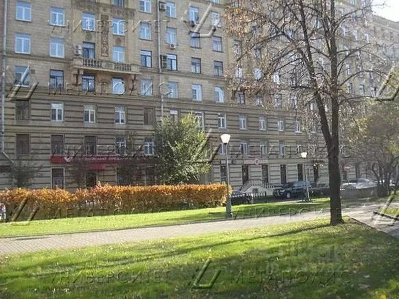 Торговая площадь в Москва ул. 1812 года, 2 (50 м) - Фото 1