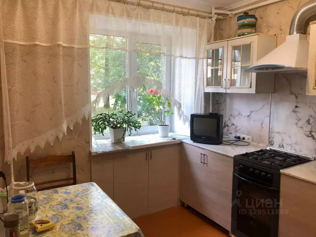 2-к кв. Вологодская область, Череповец ул. Ломоносова, 12А (45.0 м) - Фото 1