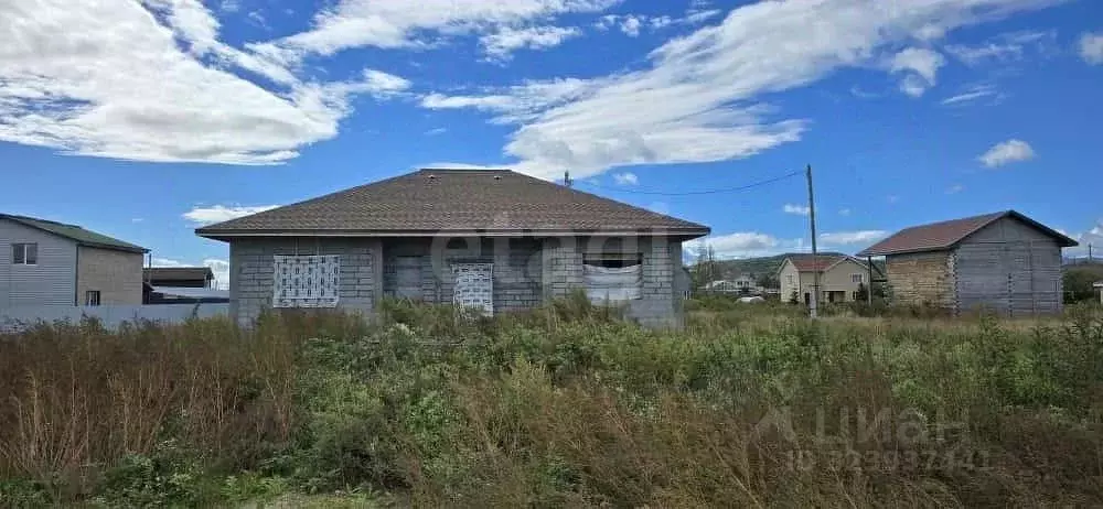 Дом в Сахалинская область, Анивский городской округ, с. Троицкое ул. ... - Фото 1