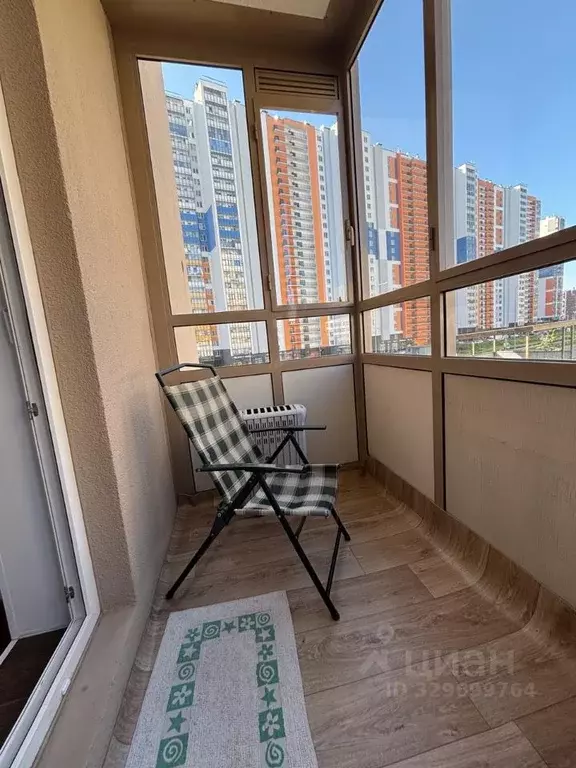 Студия Санкт-Петербург ул. Верхне-Каменская, 5 (26.4 м) - Фото 1