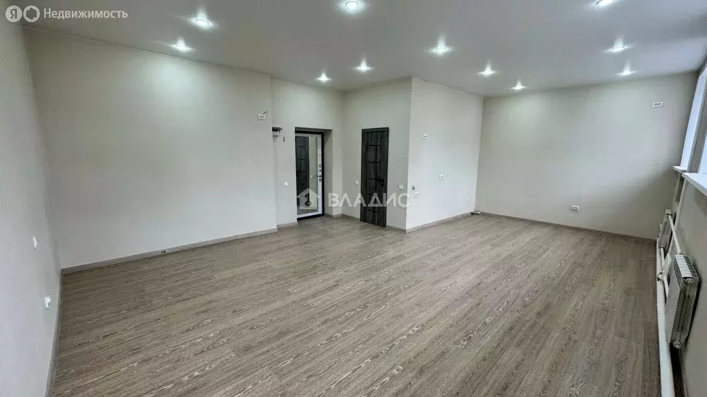 Квартира-студия: Чита, улица Столярова, 23 (41.9 м) - Фото 2