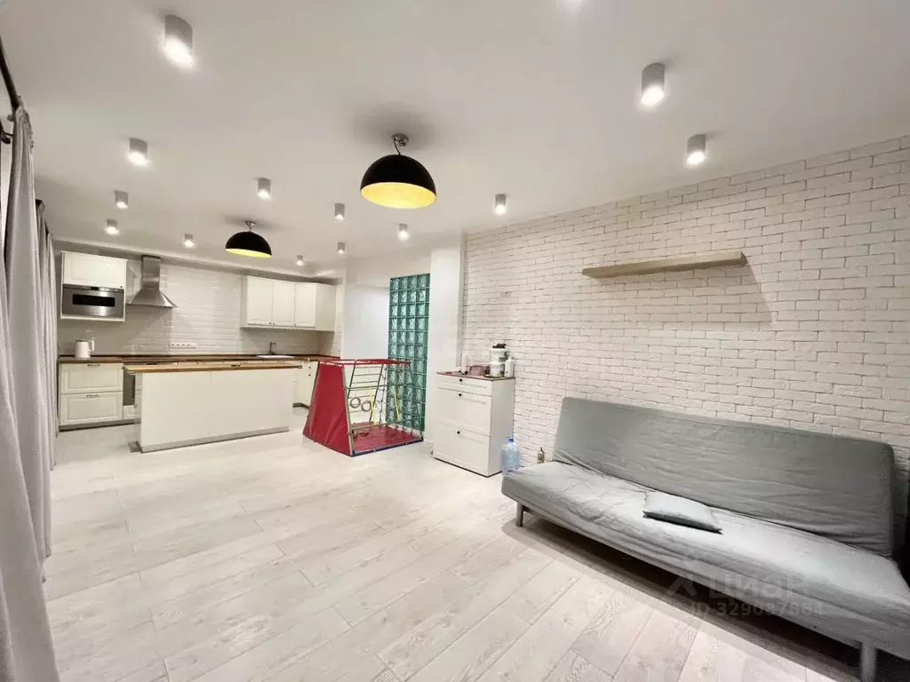 2-к кв. Московская область, Красногорск городской округ, Нахабино пгт ... - Фото 0