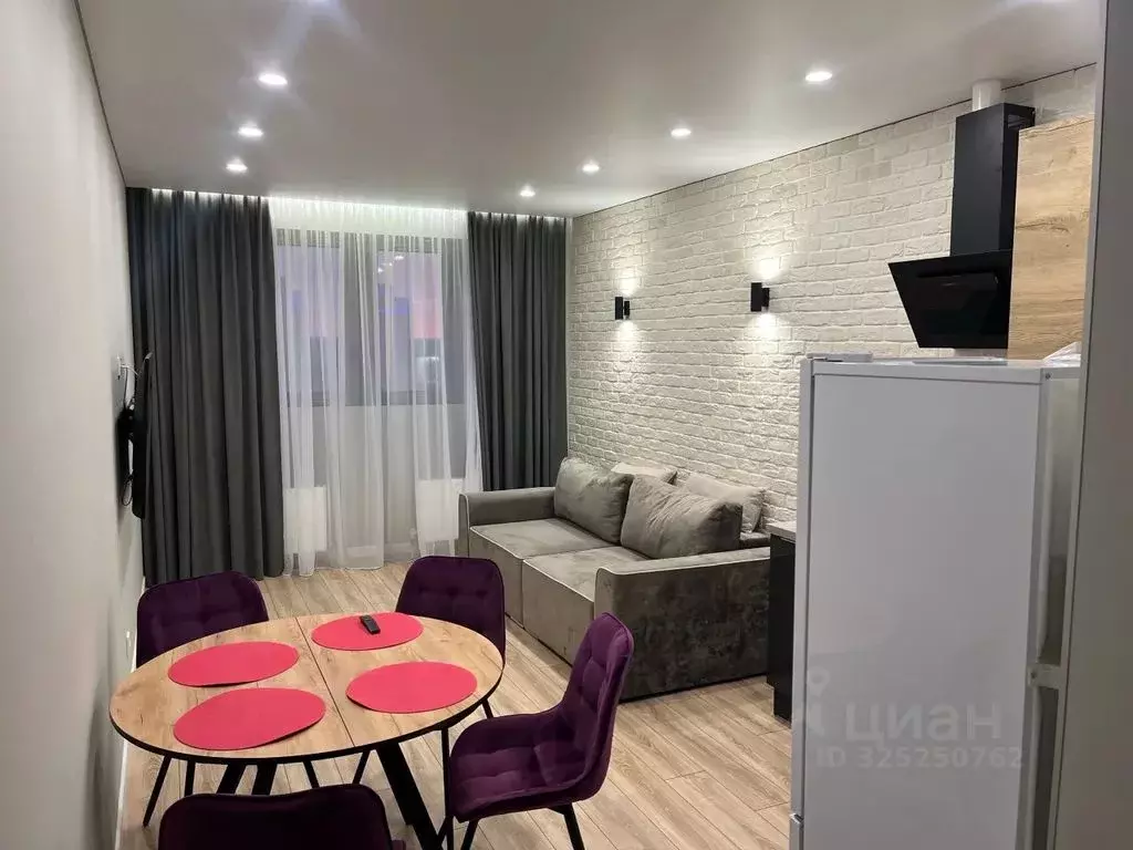 2-к кв. Татарстан, Казань Танковая ул., 2 (50.0 м) - Фото 2