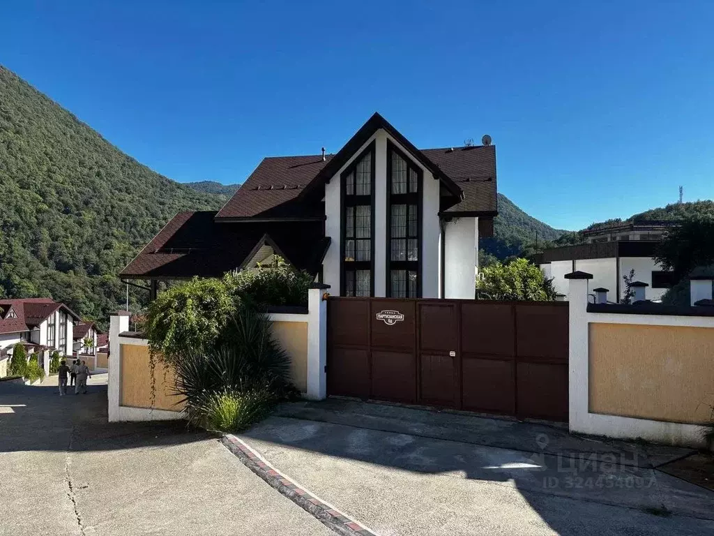 Коттедж в Краснодарский край, Сочи городской округ, с. Монастырь ул. ... - Фото 1