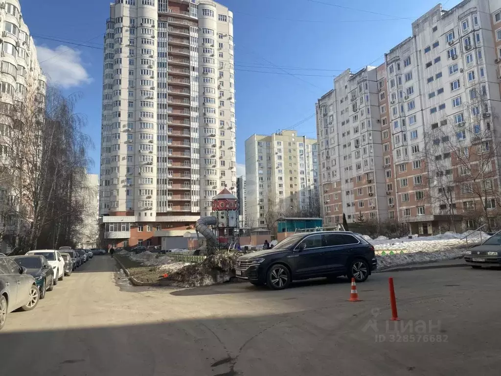 Гараж в Москва Новочеремушкинская ул., 18 (16 м) - Фото 1