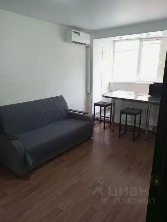 2-к кв. Приморский край, Владивосток ул. Зеленый Бульвар, 28 (35.0 м) - Фото 0
