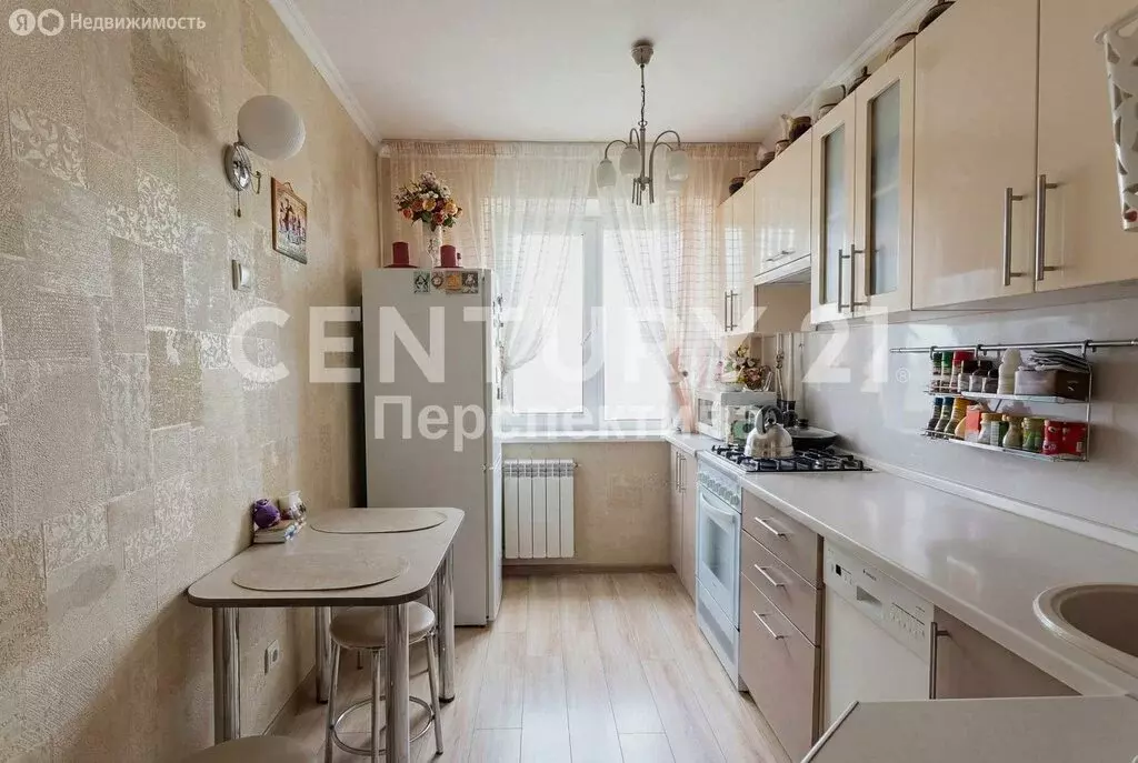 3-комнатная квартира: Жуковский, Молодёжная улица, 22 (68 м) - Фото 1