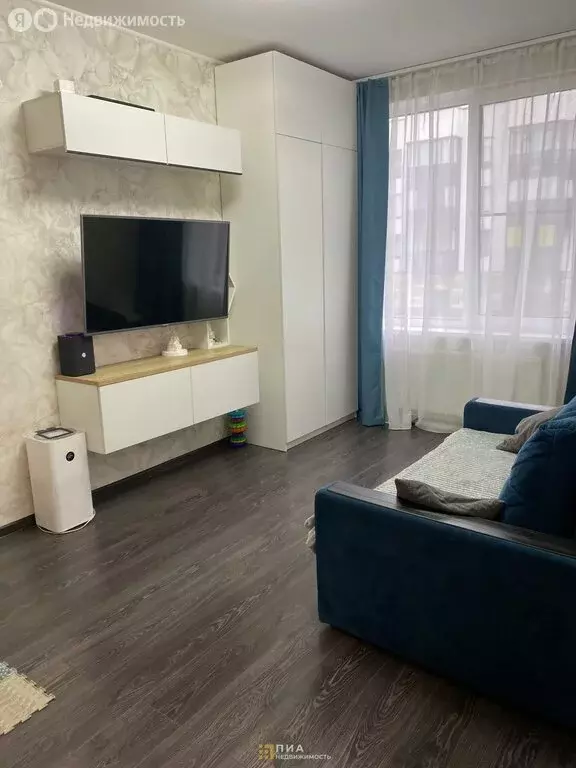 1-комнатная квартира: Санкт-Петербург, улица Владимира Пчелинцева, 4 ... - Фото 1