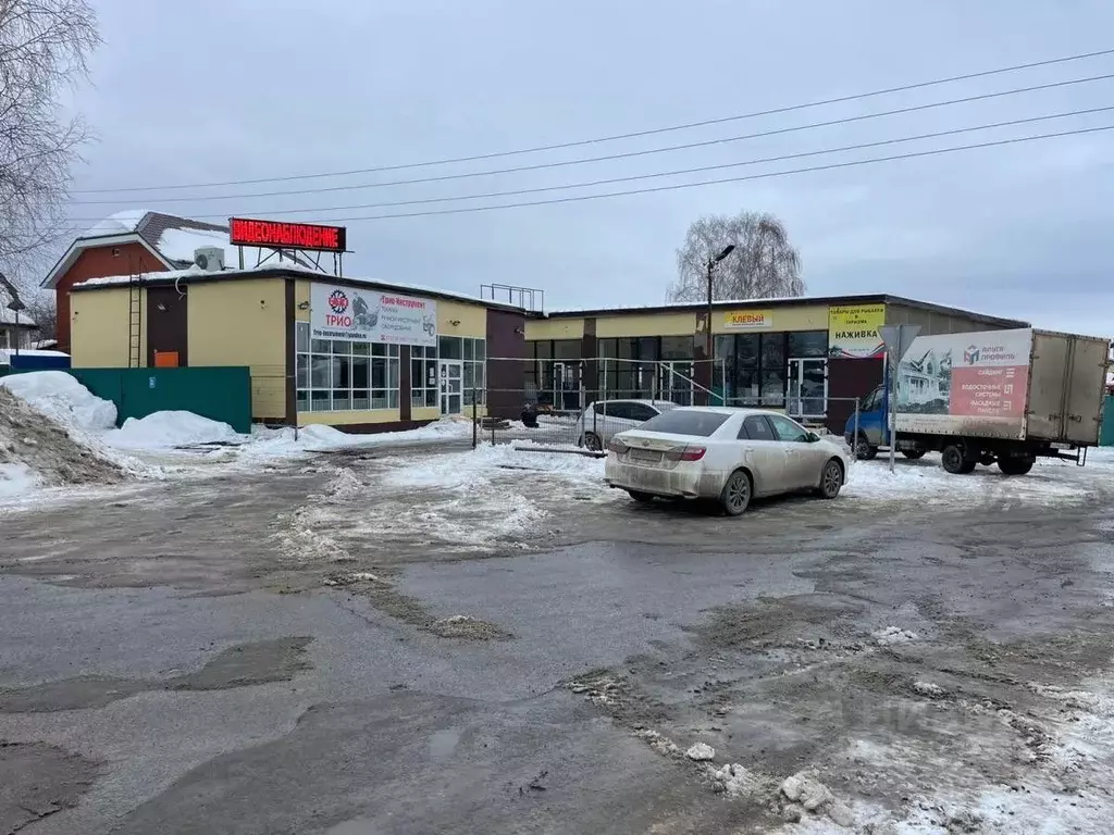 Помещение свободного назначения в Удмуртия, Ижевск ул. Азина, 215 (200 ... - Фото 1