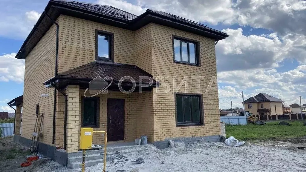 Дом в Тюменская область, Тюмень Велижанский мкр, ул. Буровиков, 33 ... - Фото 1