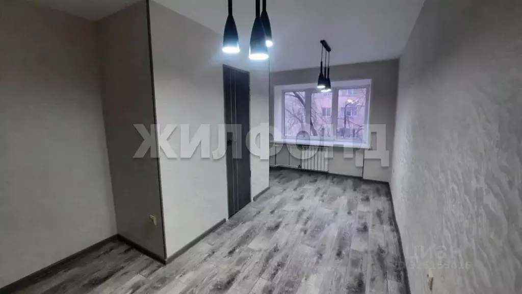 Комната Хакасия, Абакан просп. Ленина, 40 (10.0 м) - Фото 1