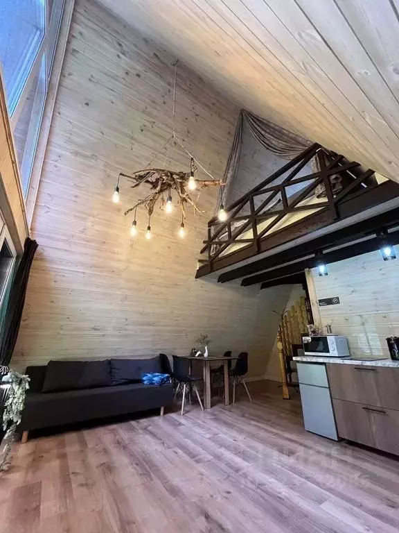 Дом в Алтай, Чемальский район, пос. Усть-Сема ул. Центральная, 2А (57 ... - Фото 2