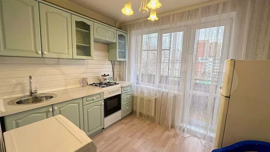 1-к. квартира, 40 м, 4/5 эт. - Фото 1