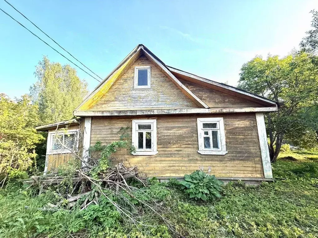 Дом в Ленинградская область, Тихвинское городское поселение, Лесное ... - Фото 1