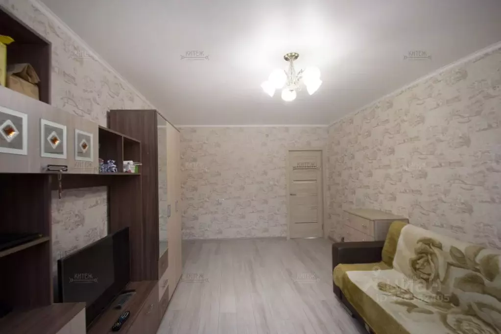 2-к кв. Калужская область, Калуга ул. Кирова, 44А (61.2 м) - Фото 2