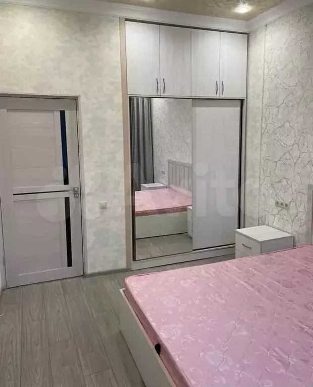 Комната 18 м в 2-к., 5/5 эт. - Фото 1