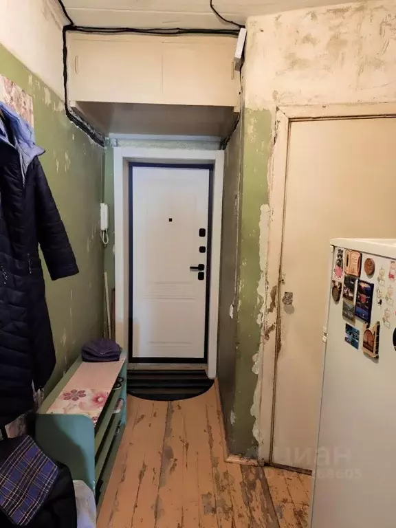 3-к кв. Брянская область, Брянск ул. Тельмана, 109Б (50.1 м) - Фото 2