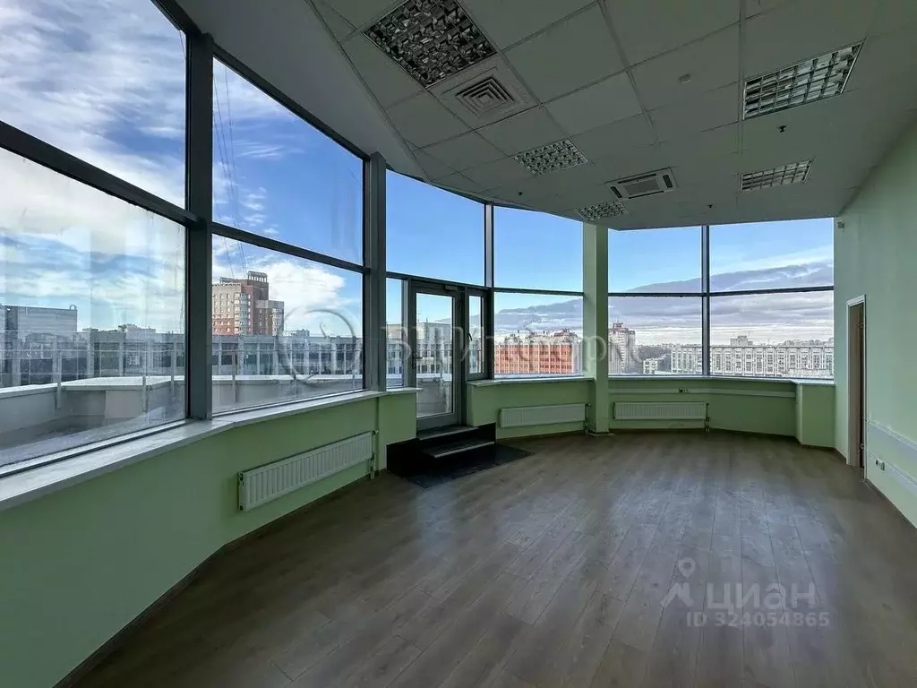 Офис в Санкт-Петербург пл. Конституции, 1 (160 м) - Фото 1