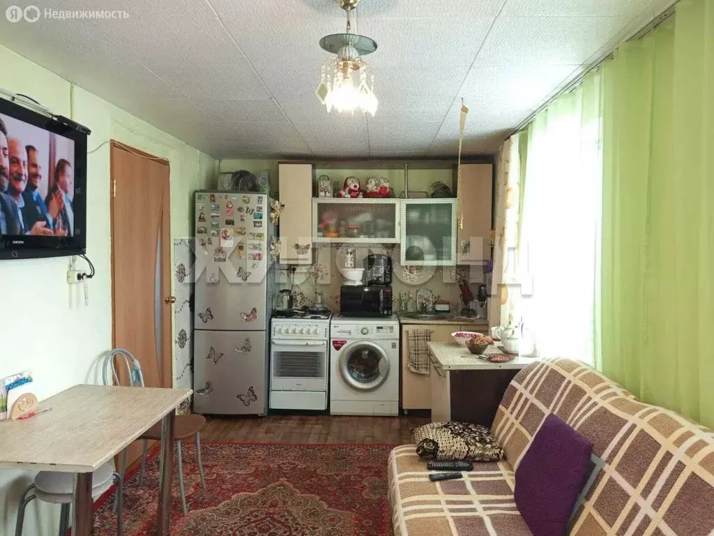 Дом в Черногорск, Нагорная улица (28.5 м) - Фото 1