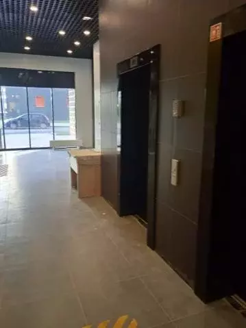 Продается 2-комнатная квартира - Фото 2