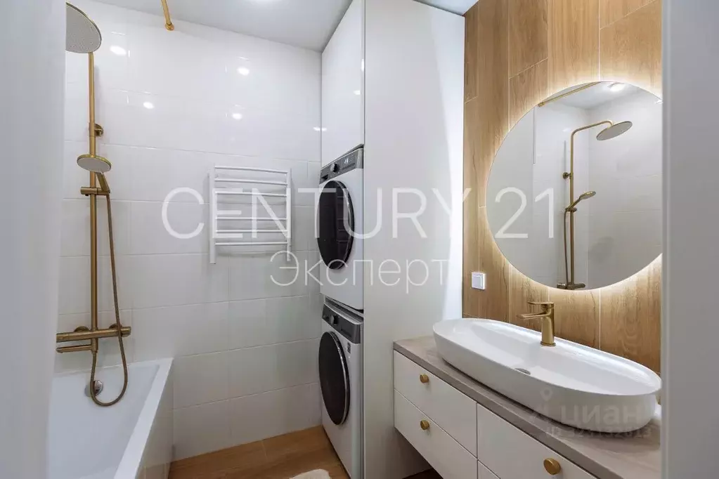 3-к кв. Калининградская область, Калининград ул. Героя России Виталия ... - Фото 1