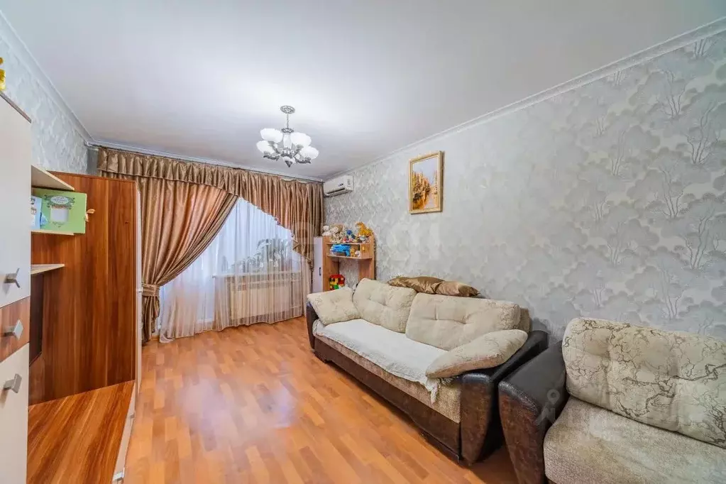 2-к кв. Саратовская область, Саратов ул. Имени К.Г. Уфимцева, 6к5 ... - Фото 0